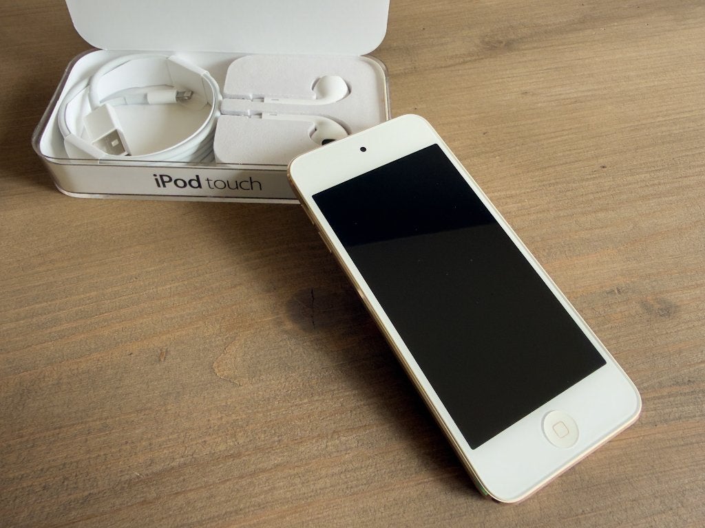 Apple iPod touch 16GB, TV, Hi-fi & Vidéo, Lecteurs Mp3 | Apple iPod, Touch, Autres couleurs, Comme neuf, Enlèvement