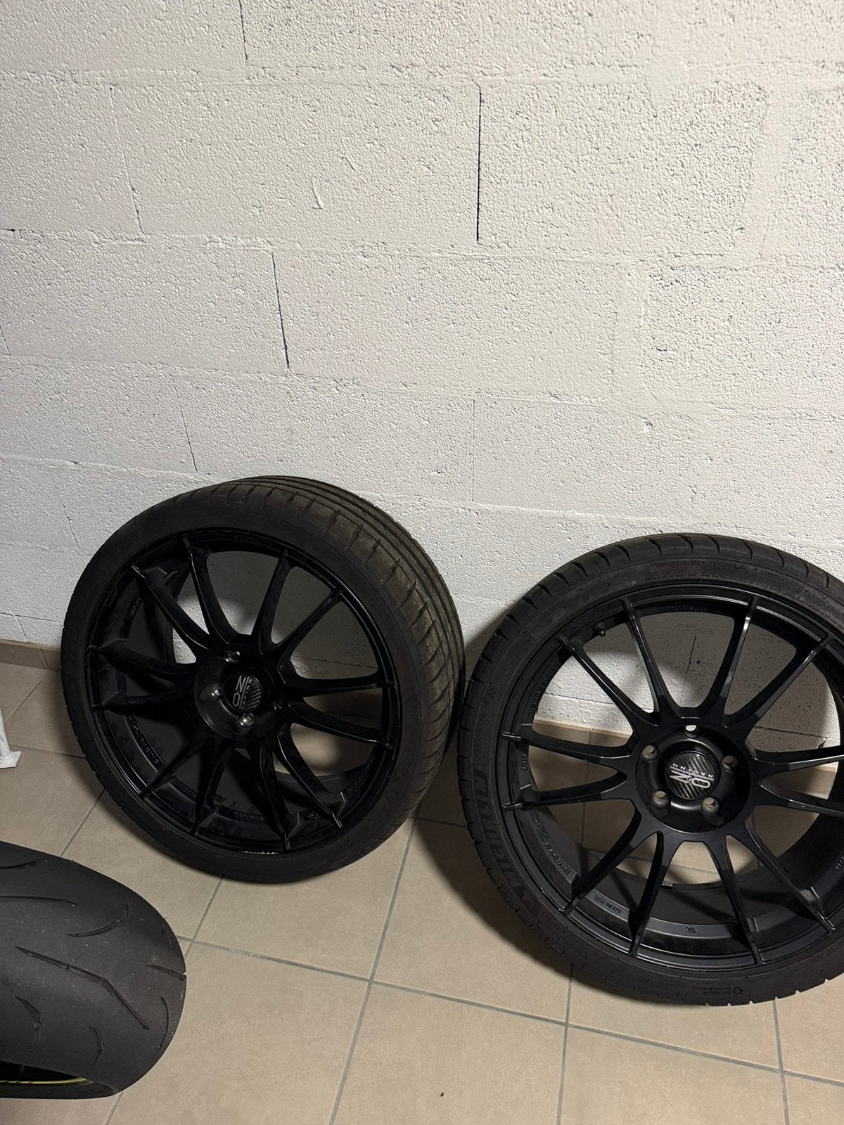 Jantes OZ Ultraleggera HLT Noir mat 8x19 / ET 41 / 5x112, Autos : Pièces & Accessoires, Neuf, Pneus et Jantes, Enlèvement ou Envoi