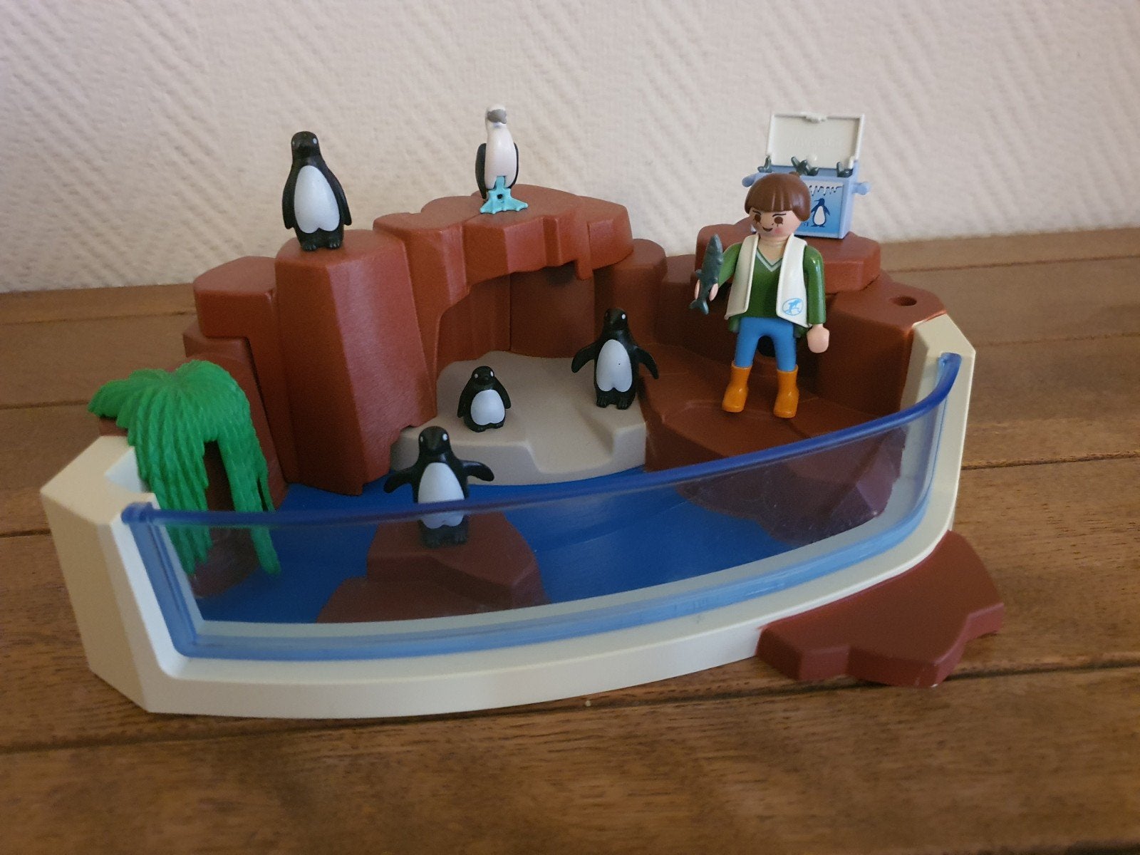 Piscine pour pingouin playmobile, Enfants & Bébés, Enlèvement