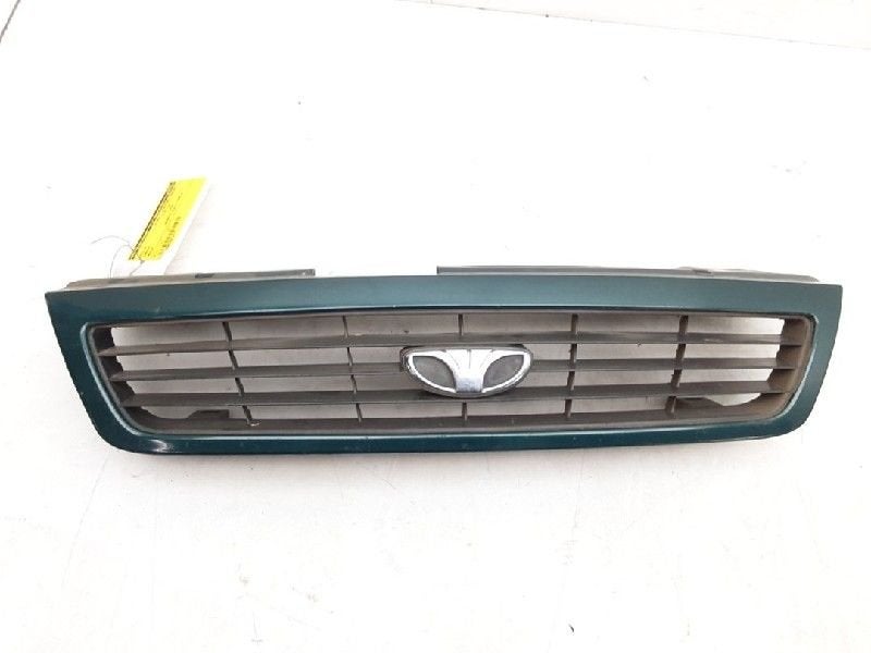 CALANDRE Daewoo / Chevrolet Nexia (01-1995/08-1997), Utilisé, Daewoo