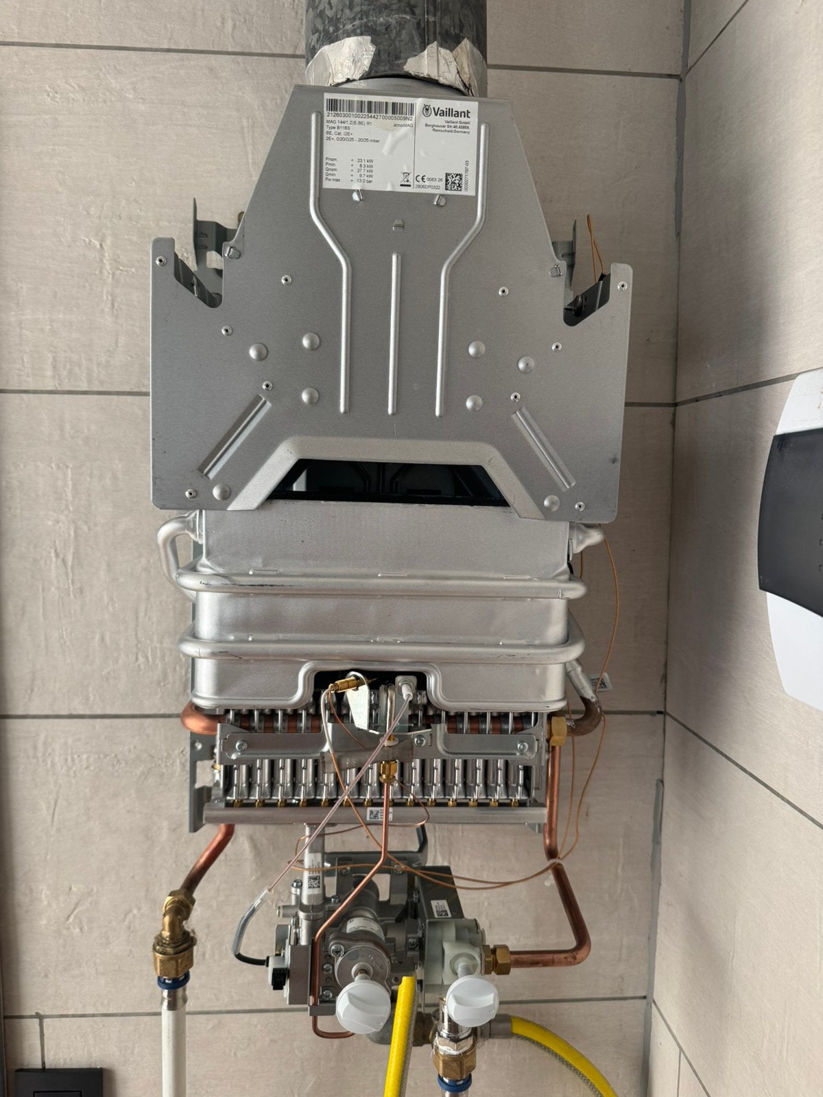 Vaillant atmoMAG 144/1 GAS 14L  (€635 NIEUW - 05/2026)