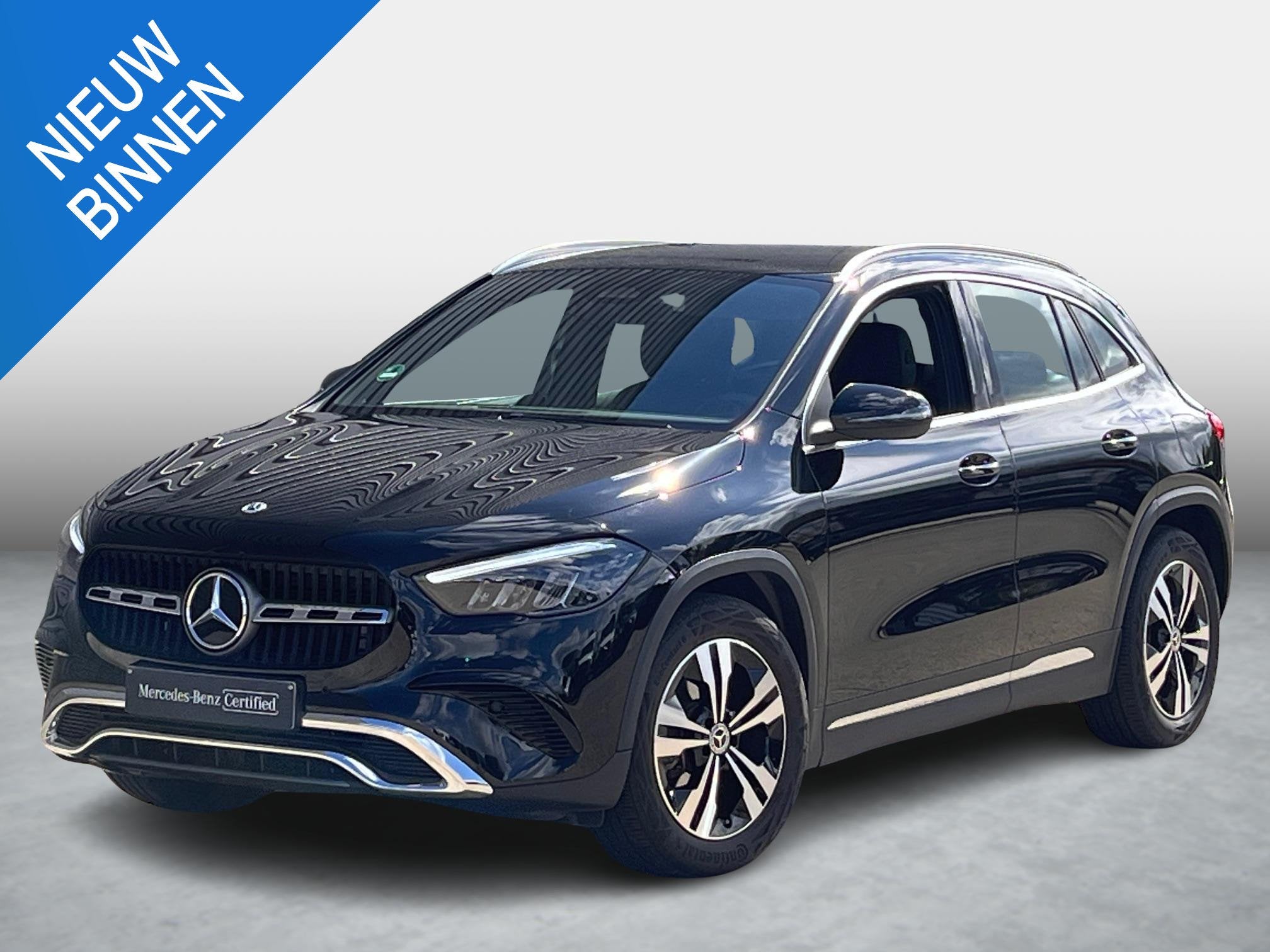 Mercedes-Benz GLA 180 Essential Line + trekhaak, Autos, 100 kW, Achat, Electronic Stability Program (ESP), 5 portes
