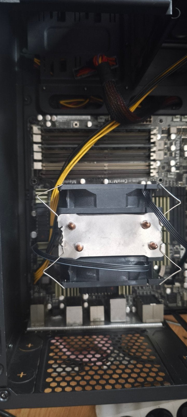 Sabertooth x58 + xeon 5675 cpu + 8gb ddr3 onderdelen pc, Computers en Software, Moederborden, Ophalen, Gebruikt, LGA 1366, DDR3