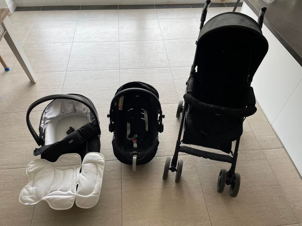 Poussette Chicco Trio Noire, Autres marques, Avec siège auto, Enlèvement, Utilisé