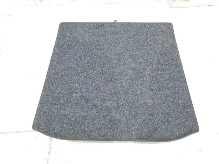 Coffre tapis d'un Skoda Octavia, Autos : Pièces & Accessoires, -, 3 mois de garantie, Utilisé, Skoda
