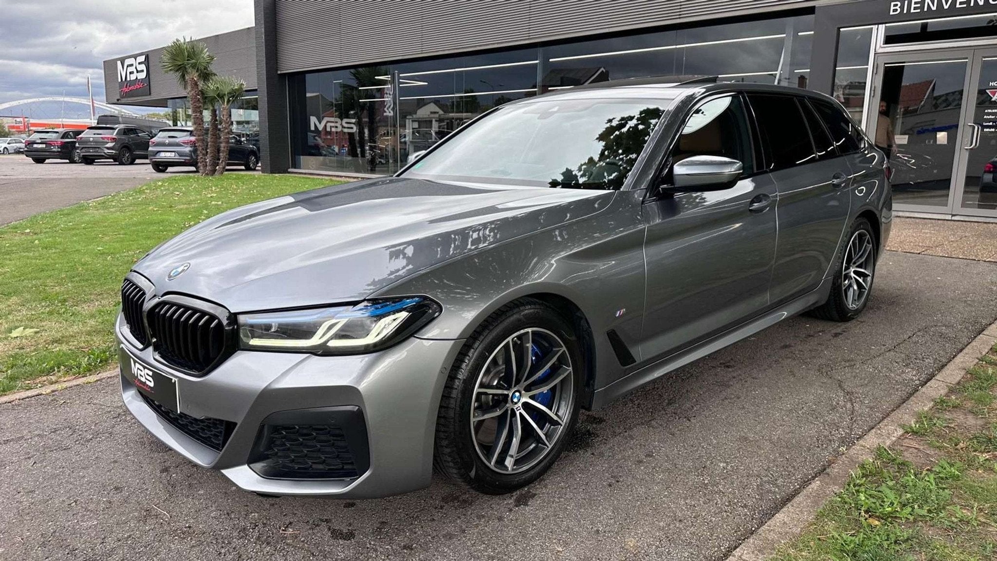 BMW 5 Serie 540 *540D* 1PROP* TOURING* TOIT PANO* LASER* CAM, Cuir, Argent ou Gris, 139 g/km, Euro 6