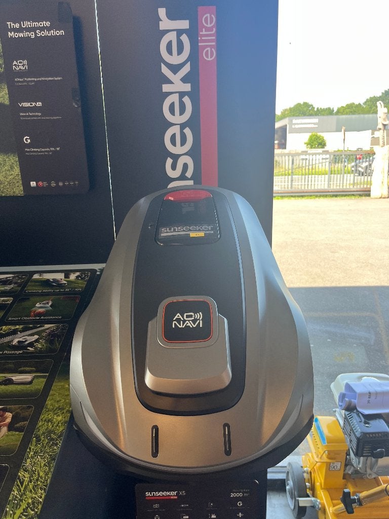 Sunseeker robotmaaier X5 1259 euro, Enlèvement, Neuf