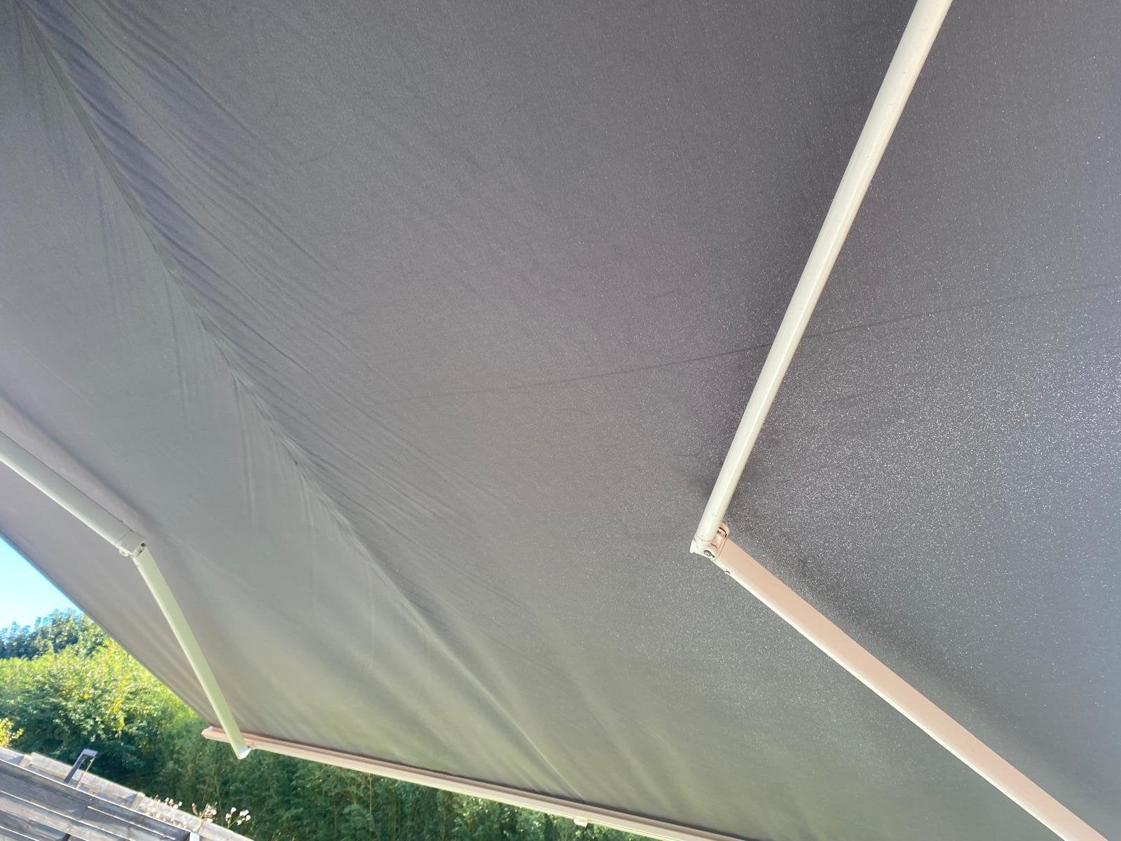 Zonnescherm handmatig in goede staat, Tuin en Terras, Ophalen, Gebruikt, Overige typen, 450 cm of meer