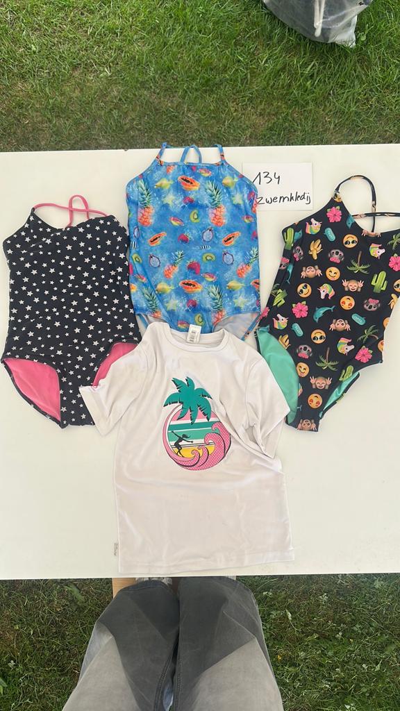 Zwemkleding meisje maat 134, Kinderen en Baby's, Kinderkleding | Maat 134, Ophalen, Zo goed als nieuw, Meisje