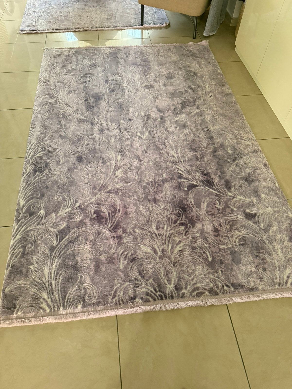 2 Tapis lila, Maison & Meubles, Ameublement | Tapis & Moquettes, 200 cm ou plus, Comme neuf, 100 à 150 cm, Enlèvement