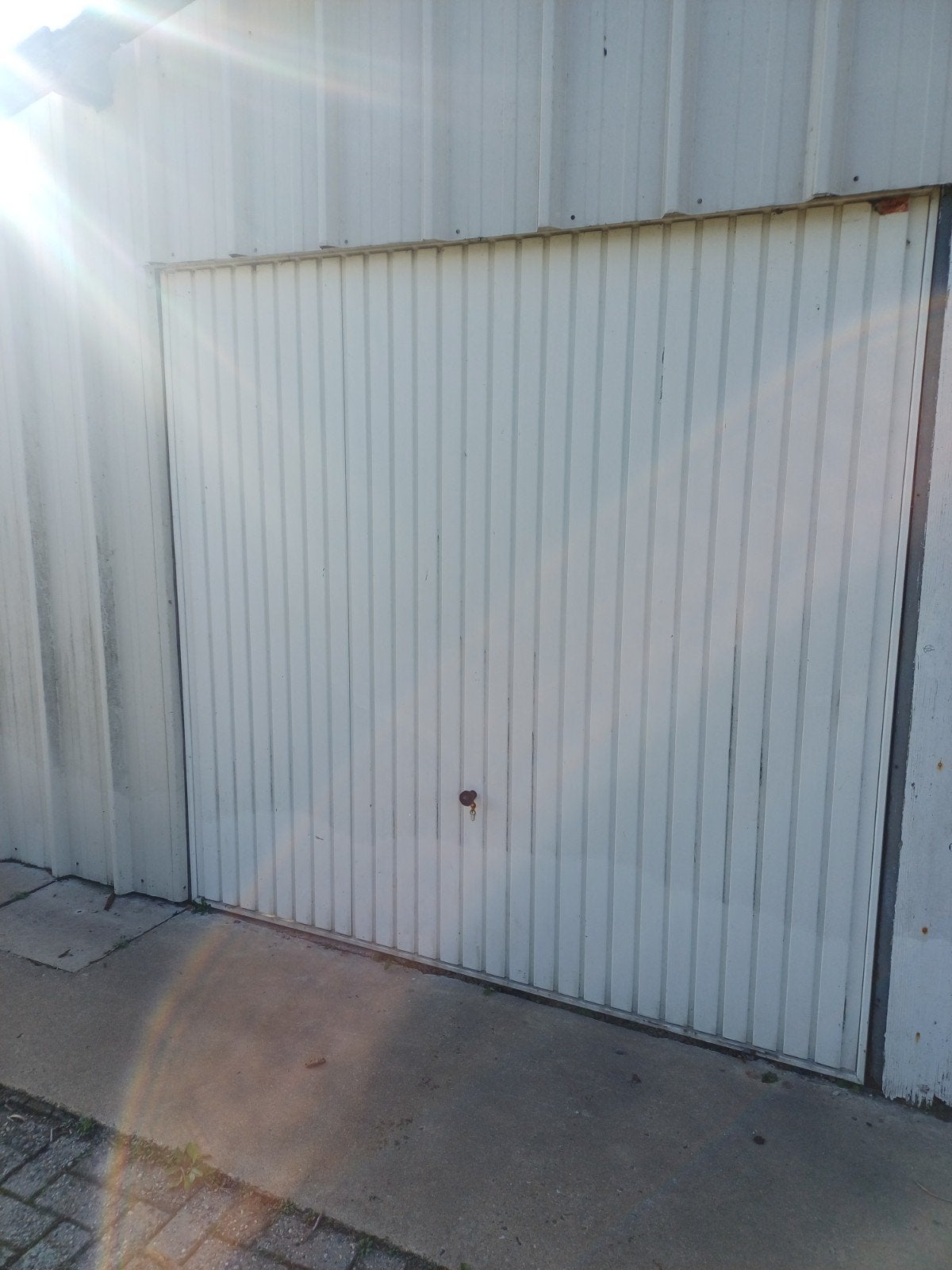 kantelpunt. garagepoort.
