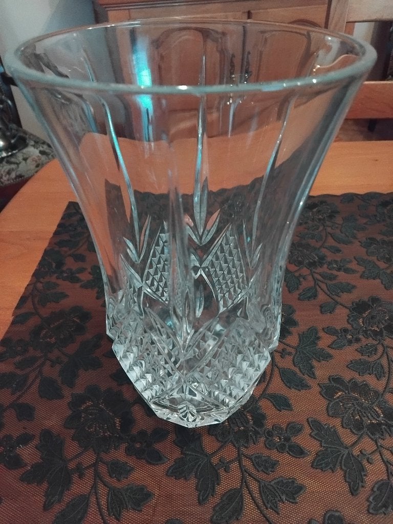 vase en cristal, Enlèvement ou Envoi