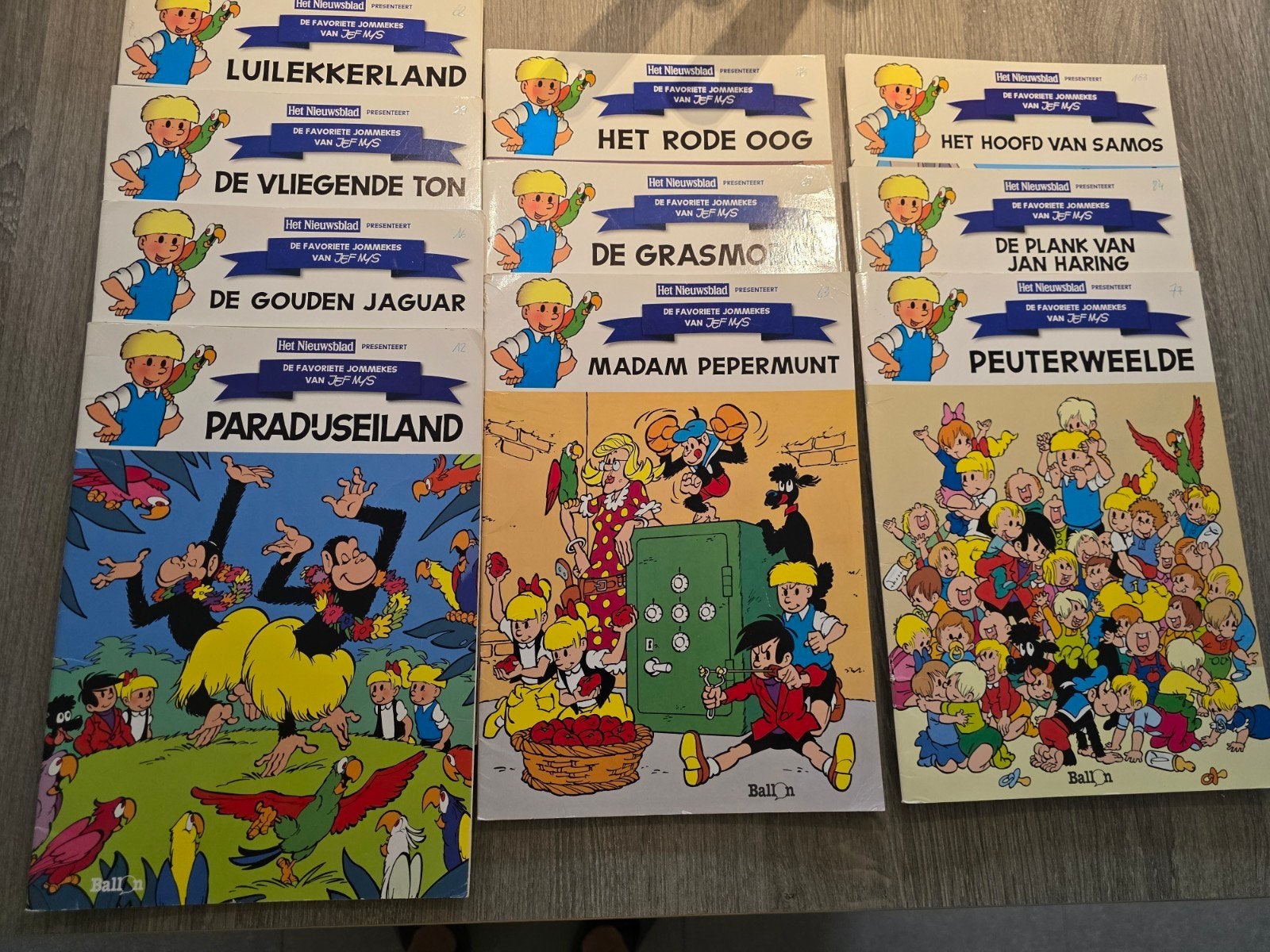 Jommeke 10 strips van Het Nieuwsblad, Boeken, Ophalen of Verzenden