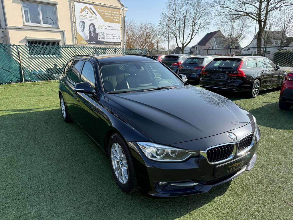 BMW 3 Serie 320 Touring Sport EditionAUTOMAATEURO 6B, Auto's, BMW, Automaat, 4 cilinders, Zwart, Bedrijf