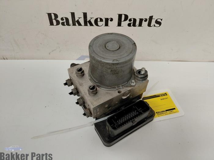 Pompe ABS d'un Volkswagen Polo, -, Volkswagen, -, 3 mois de garantie