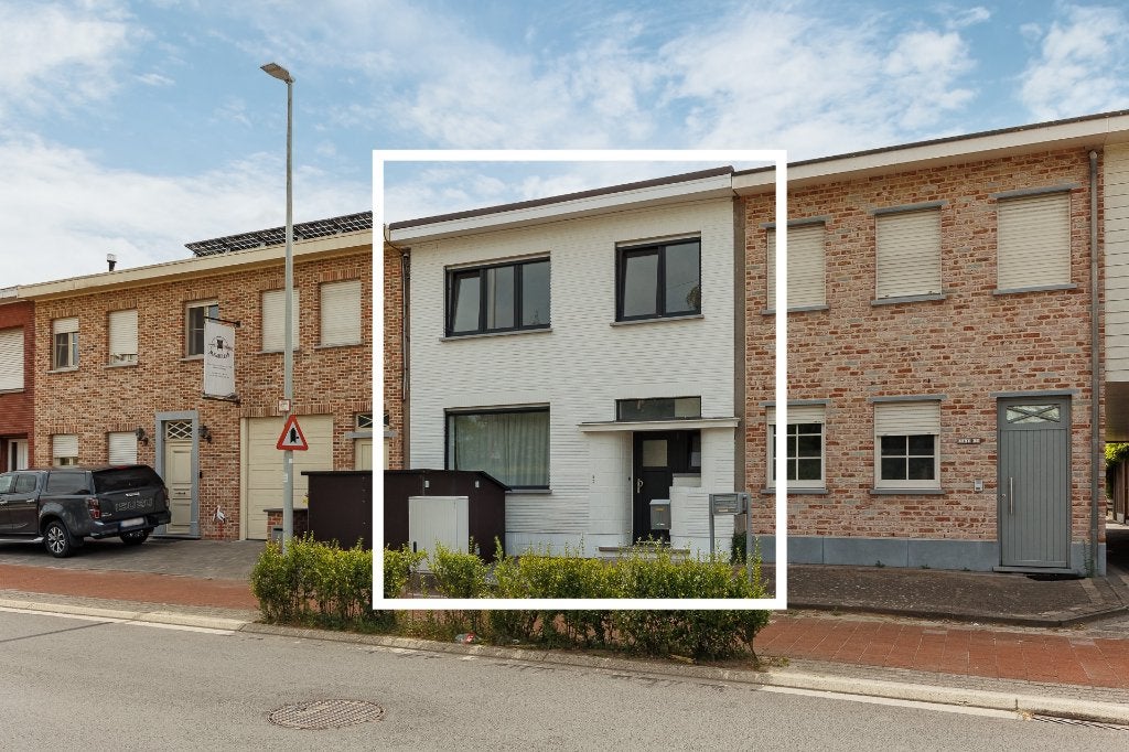 Instapklare moderne gezinswoning, Immo, Huizen en Appartementen te koop, Provincie Antwerpen, tot 200 m², Tussenwoning, B