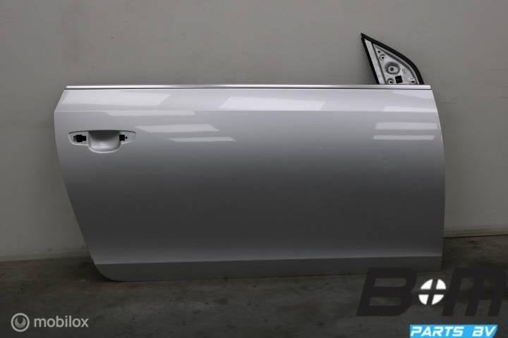 Portier rechts VW Golf 6 Cabrio LA7W 5K7531056D, Utilisé