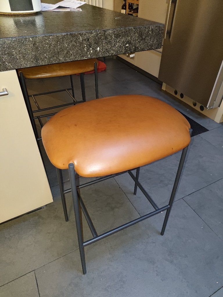 Tabourets de bar design en cuir cognac – lot de 3, Maison & Meubles, 3 tabourets, Enlèvement, Utilisé, Cuir