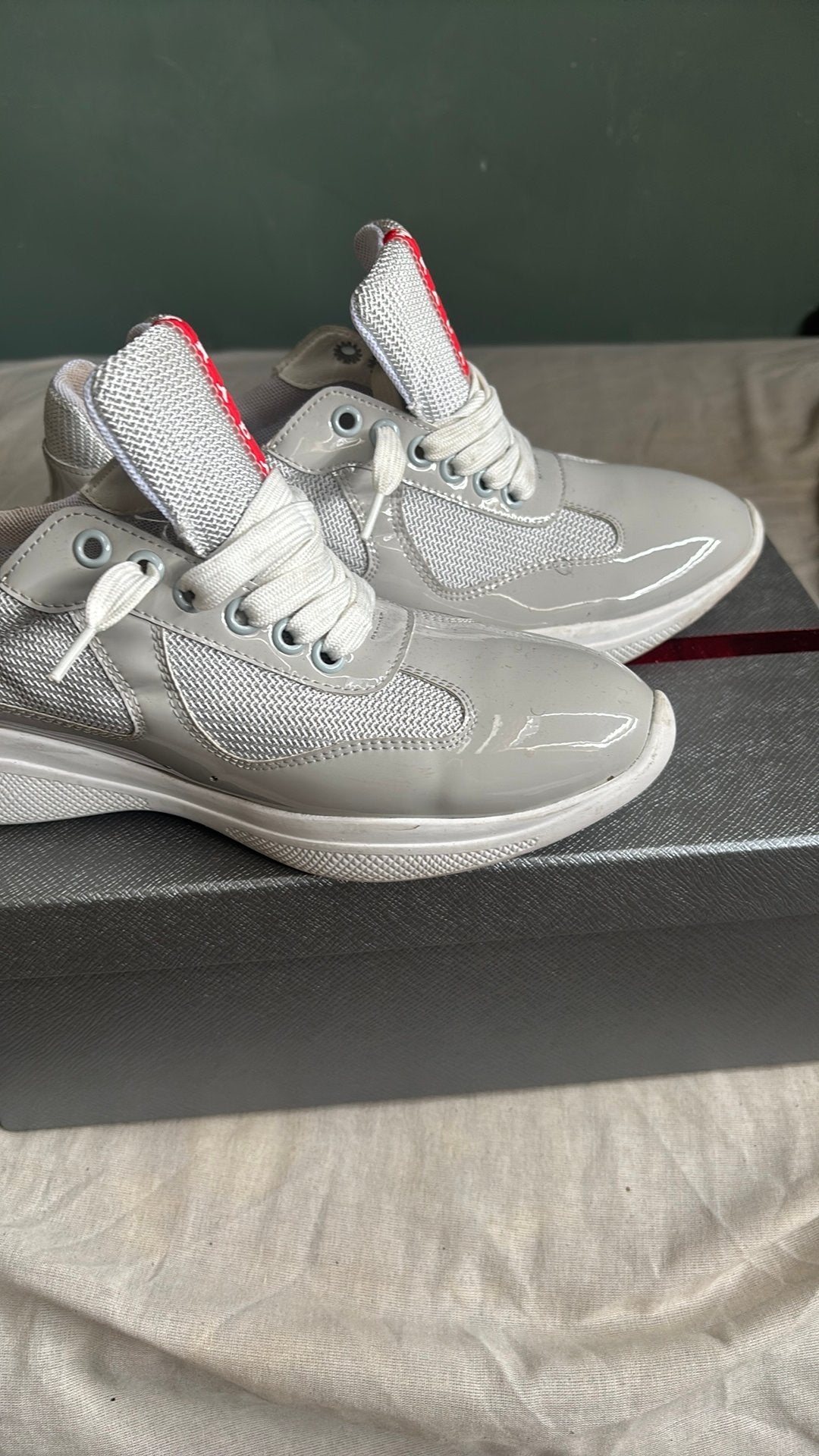 Prada cups grey, Verzenden, Zo goed als nieuw, Overige kleuren