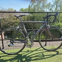 Trek Madonne 5.2 volledig carbon, Fietsen en Brommers, Fietsen | Heren | Sportfietsen en Toerfietsen, Gebruikt, Ophalen