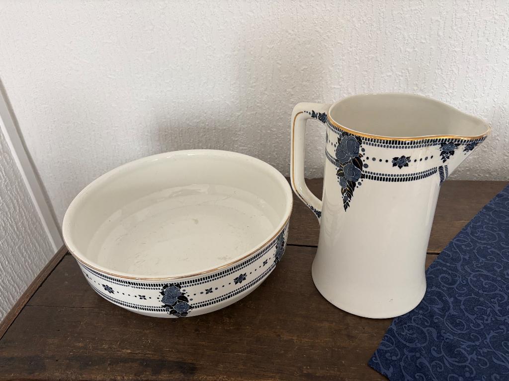 Lavabo ancien, Antiquités & Art, Antiquités | Services (vaisselle) complet, Enlèvement