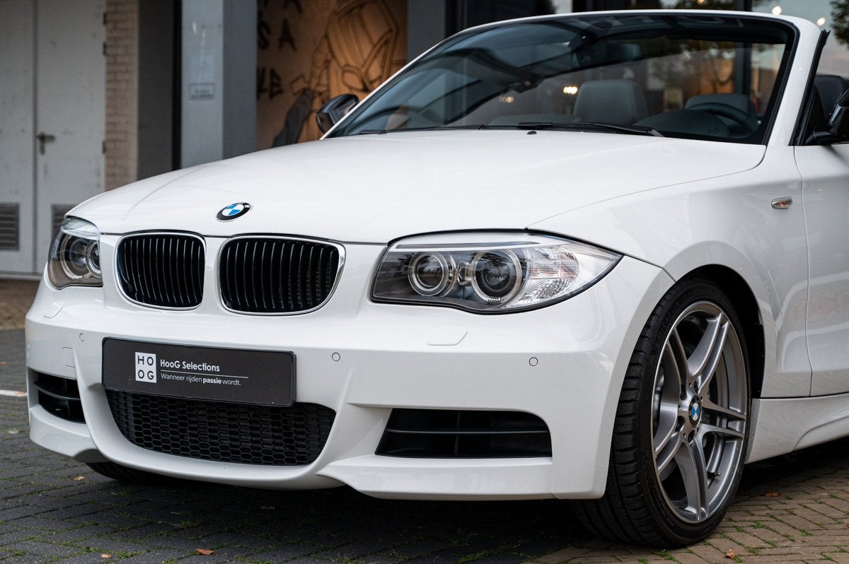 BMW 1-Serie 135I 135i Cabriolet M-Sport (bj 2012, automaat), Auto's, Automaat, 4 zetels, 1 Reeks, Gebruikt