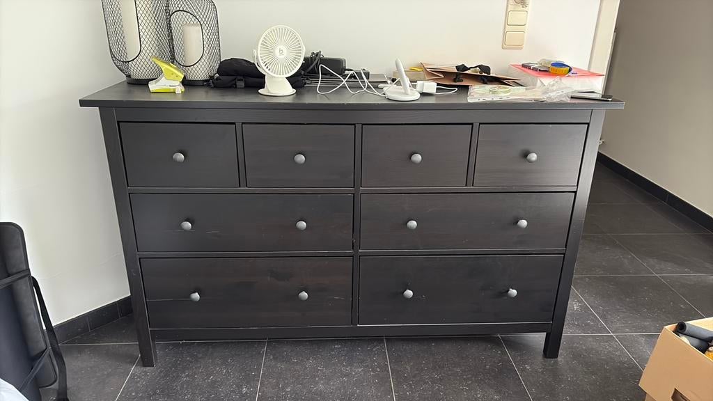 Commode Hemnes 8 lades, Enlèvement, Comme neuf