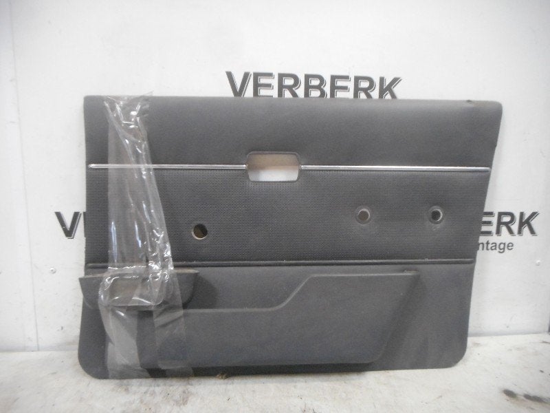 PORTIERBEKLEDING RECHTS VOOR Ford Escort 3 (GAA), Auto-onderdelen, Gebruikt, Henry-Ford-Straße  1
50735  Köln, DE, Ford-Werke GmbH