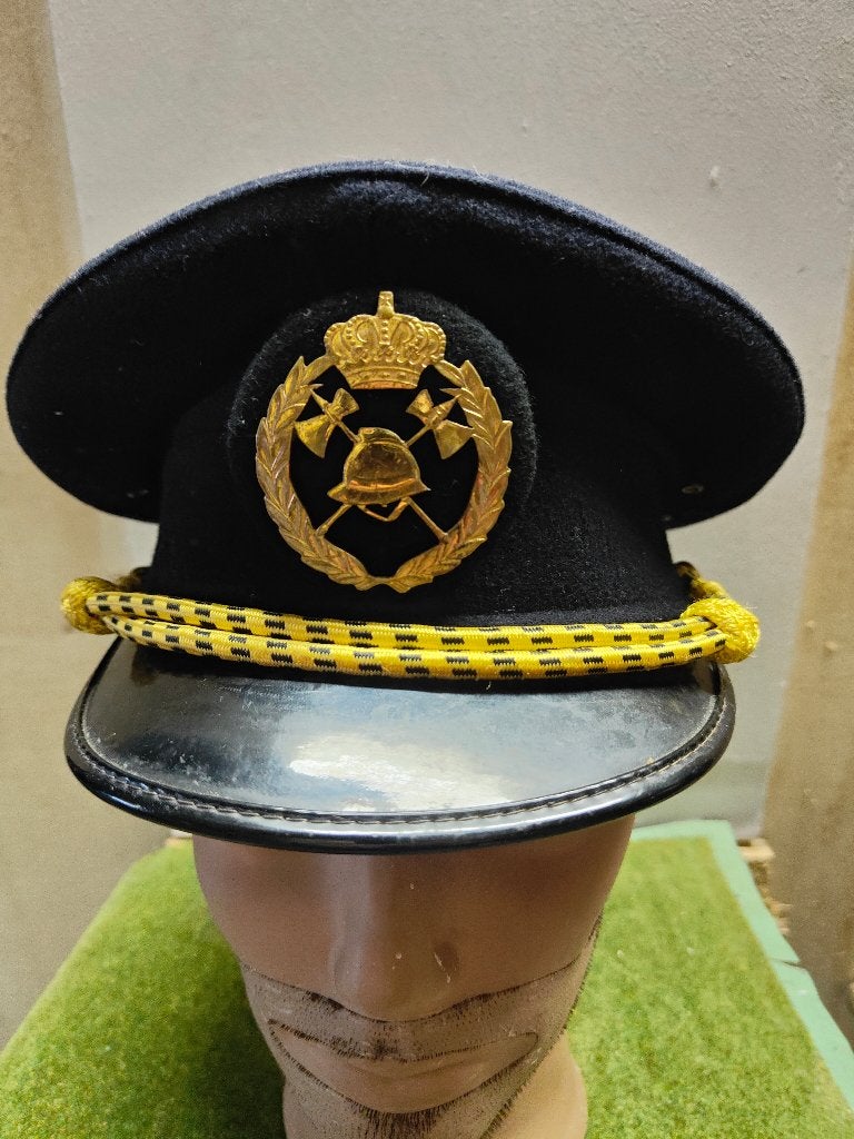 Casquette pompier belge, Collections, Objets militaires | Général, Enlèvement ou Envoi