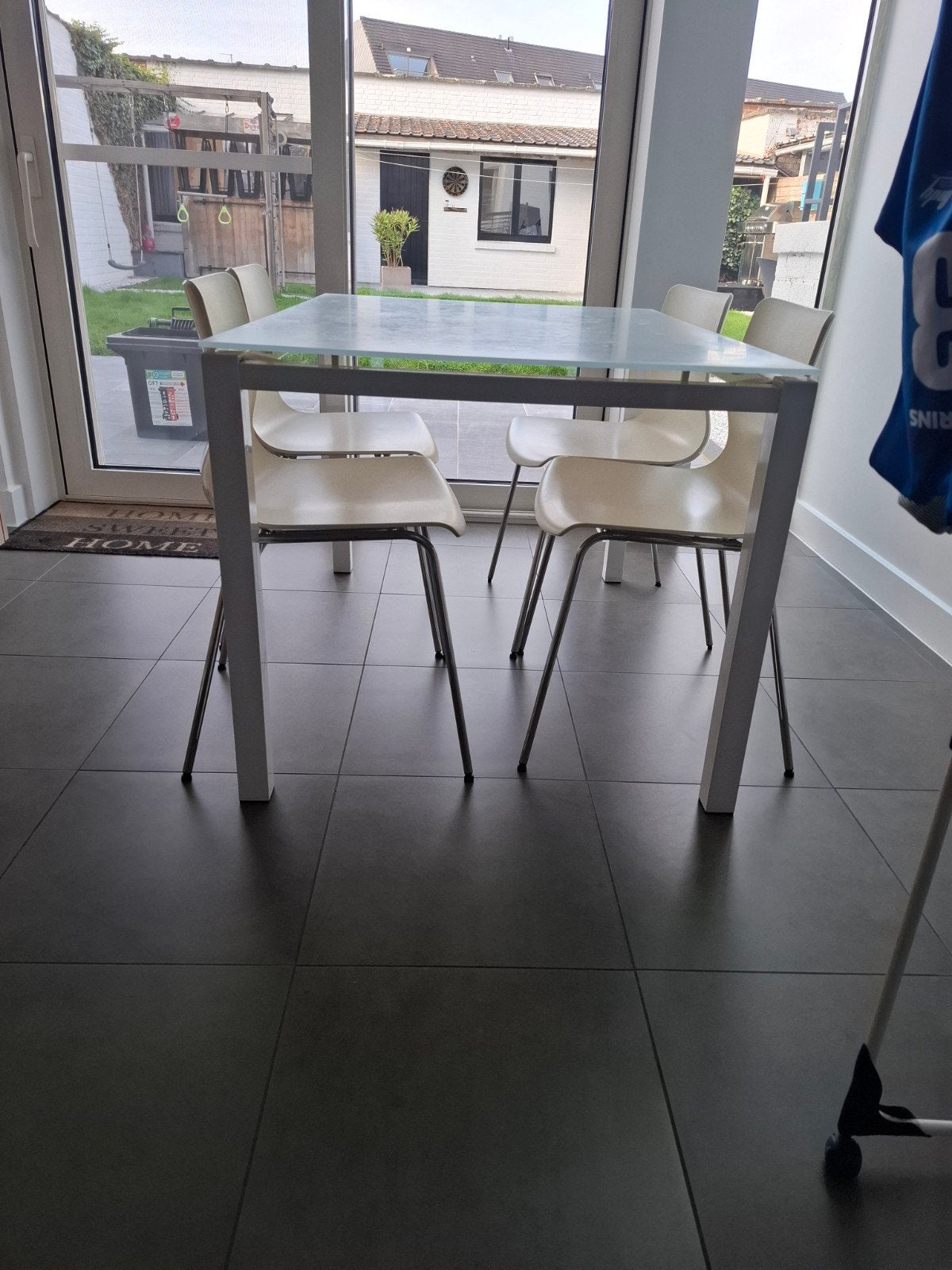 keukentafel, 100 à 150 cm, Quatre personnes, Verre, Enlèvement