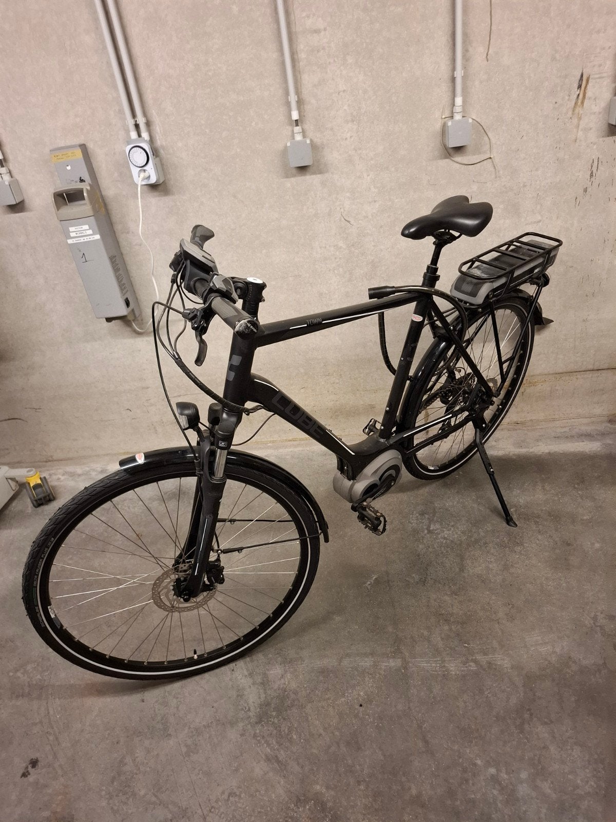 Te koop Cube e-bike herenfiets zwart, Autres marques, Vitesses, Enlèvement, Utilisé