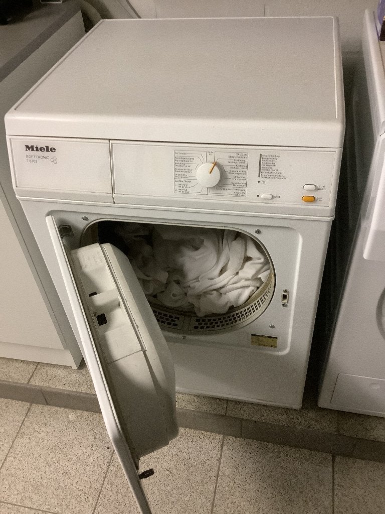 Droogkast Miele. ( €50 ), Maison & Meubles, Enlèvement, Utilisé