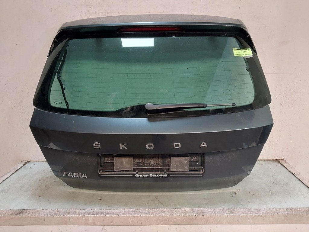 HAYON ARRIÈRE / MALLE Skoda Fabia III (NJ3), Autos : Pièces & Accessoires, Carrosserie & Tôlerie, Haillon arrière, Utilisé, Info@skoda-auto.de