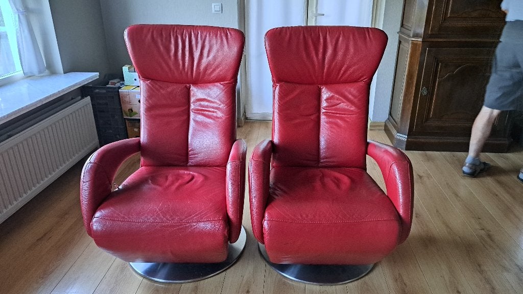 2 rode lederen relaxzetels – Matrix Style, Huis en Inrichting, Ophalen, Zo goed als nieuw, Leer