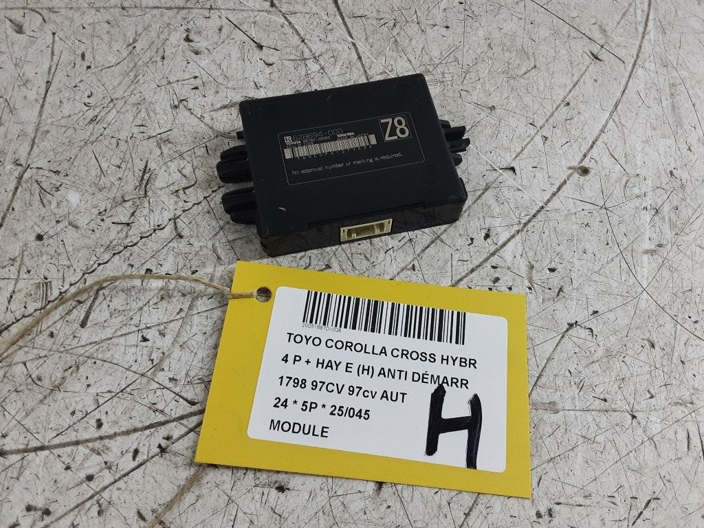 UNITE ELECTRONIQUE Toyota Corolla Cross (8978448060), Kundenbetreuung@toyota.de, Toyota, Utilisé, Toyota-Allee 2
50858  Köln, DE
