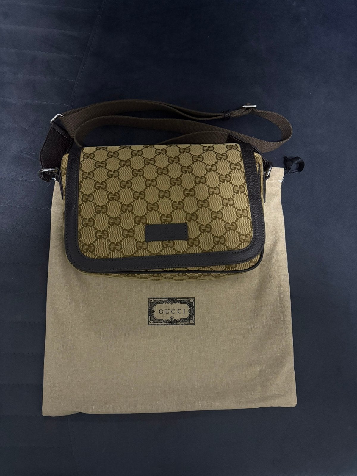 Sac Gucci Carre grands modèles, Enlèvement ou Envoi, Comme neuf