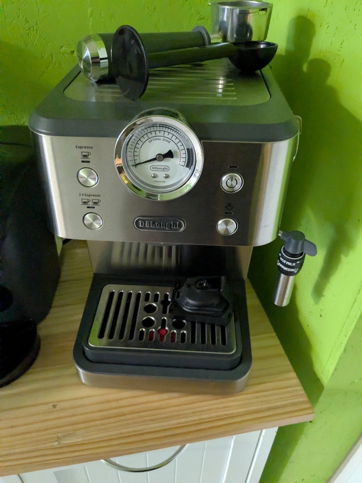 De'Longhi Pompdruk Espressomachine Classic EM450.M, Elektronische apparatuur, Ophalen, Stoompijpje