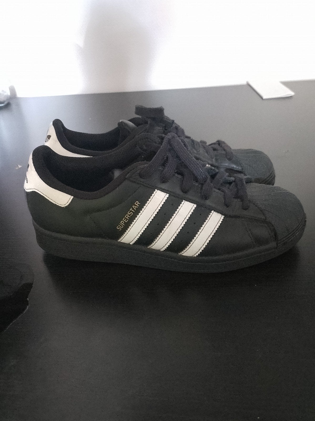**Adidas Superstar – maat 38** 

Super, Enlèvement ou Envoi
