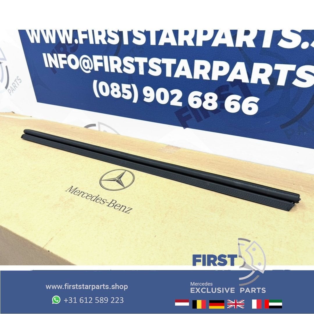 W254 GLC DEUR RUBBER A2547200800 RAAMSNOR ZWART Mercedes GLC, Auto-onderdelen, Gebruikt, -, Ophalen of Verzenden, -