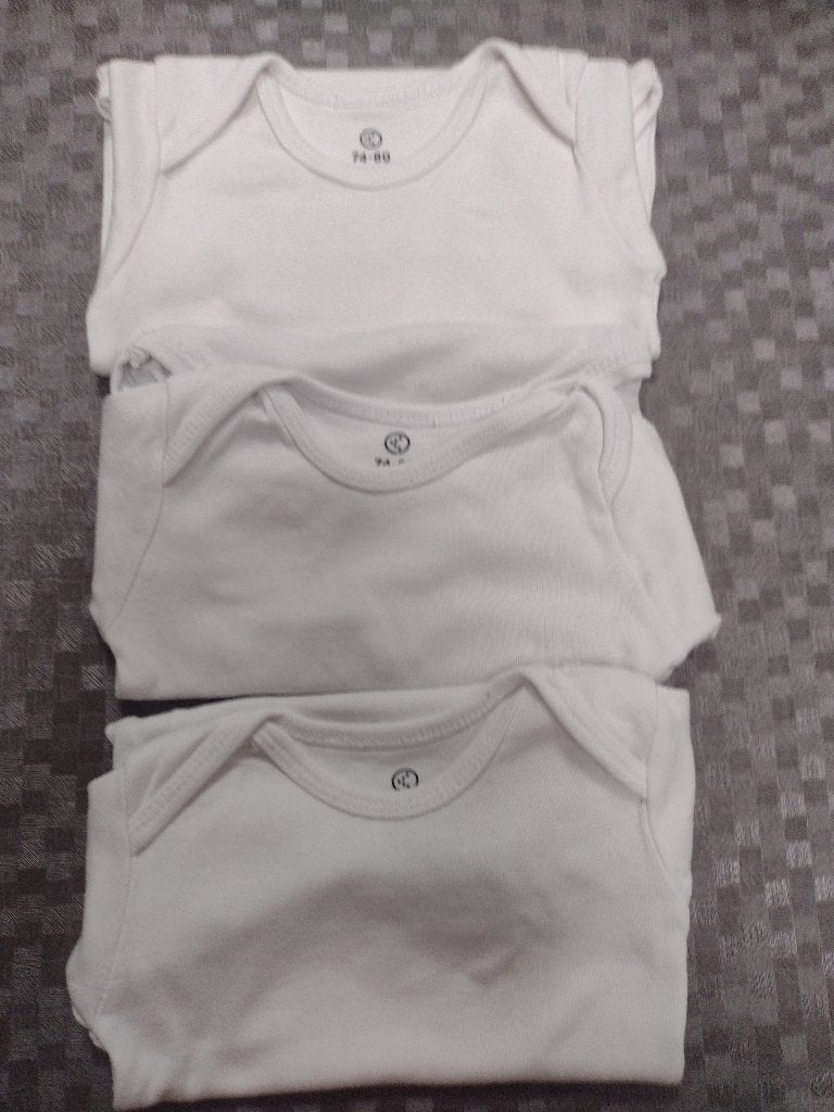 3 witte body's maat 74-80 - Als nieuw, Kinderen en Baby's, Babykleding | Maat 74, Ophalen of Verzenden, Zo goed als nieuw, Jongetje of Meisje