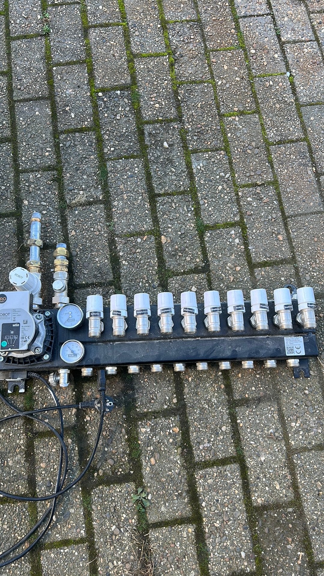 Convector voor warmtepomp, Doe-het-zelf en Bouw, Ophalen, Zo goed als nieuw