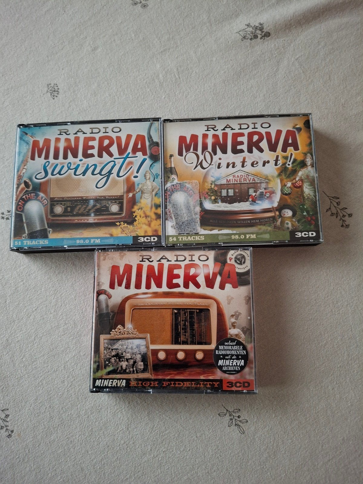 3 cd boxen radio minerva, Ophalen of Verzenden