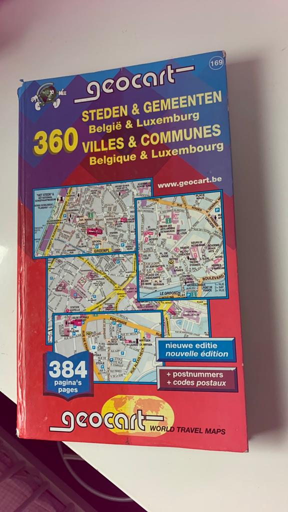 360 steden en gemeenten, Boeken, Atlassen en Landkaarten, Ophalen, Zo goed als nieuw, België
