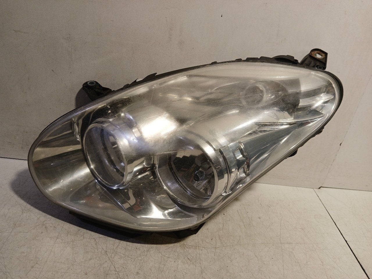 Koplamp links Fiat Doblo, Onderdelen@venauto.nl, Van der Ven Autorecycling B.V., Ettenseweg 76, 4706 PB Roosendaal, The Netherlands