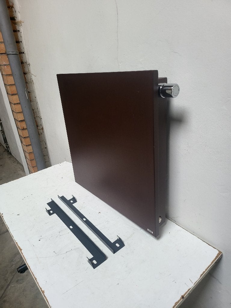 Vasco Flatline T22 Radiator 650x650 Mm. 1123w met beugels, Doe-het-zelf en Bouw, Ophalen, 30 tot 80 cm, Hoog rendement (Hr), Radiator