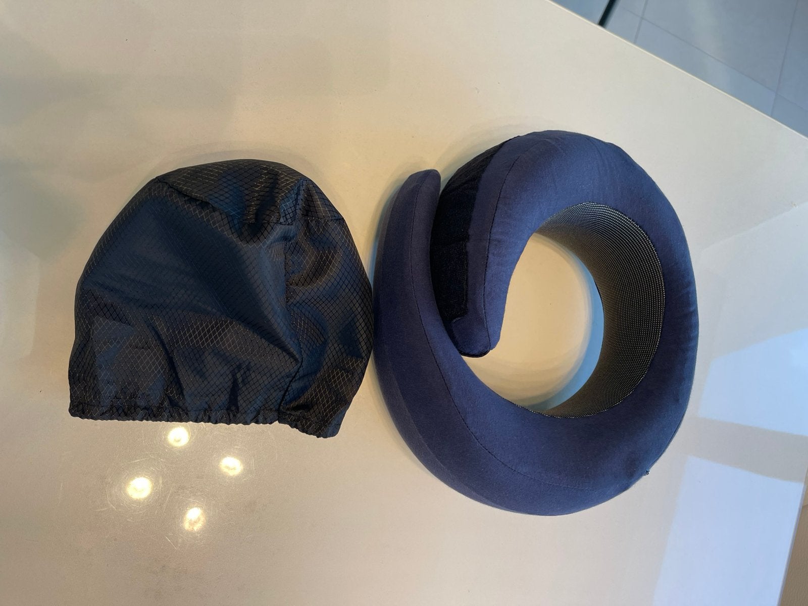 Nieuw ergonomisch nekkussen reiskussen  compacte opberghoes, Kleding | Heren, Ophalen of Verzenden, Nieuw