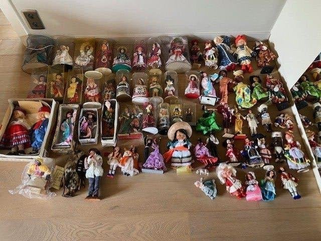 poppen buitenland, Antiek en Kunst, Ophalen