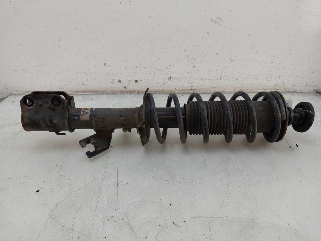 AMORTISSEUR OU ABSORBEUR DE CHOC AVANT DROIT Micra (K14), Utilisé, Nissan