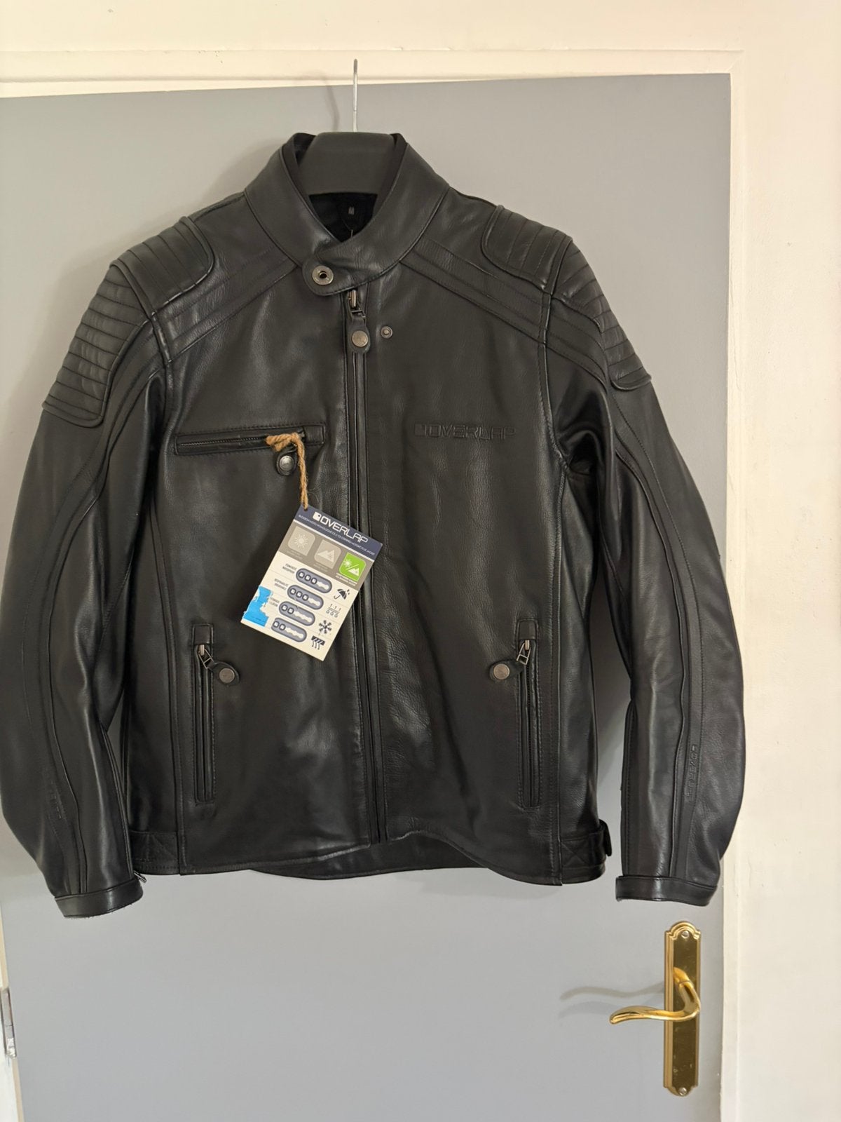 Veste moto en cuir neuf, Enlèvement, Neuf, avec ticket, Hommes, Manteau | tissu