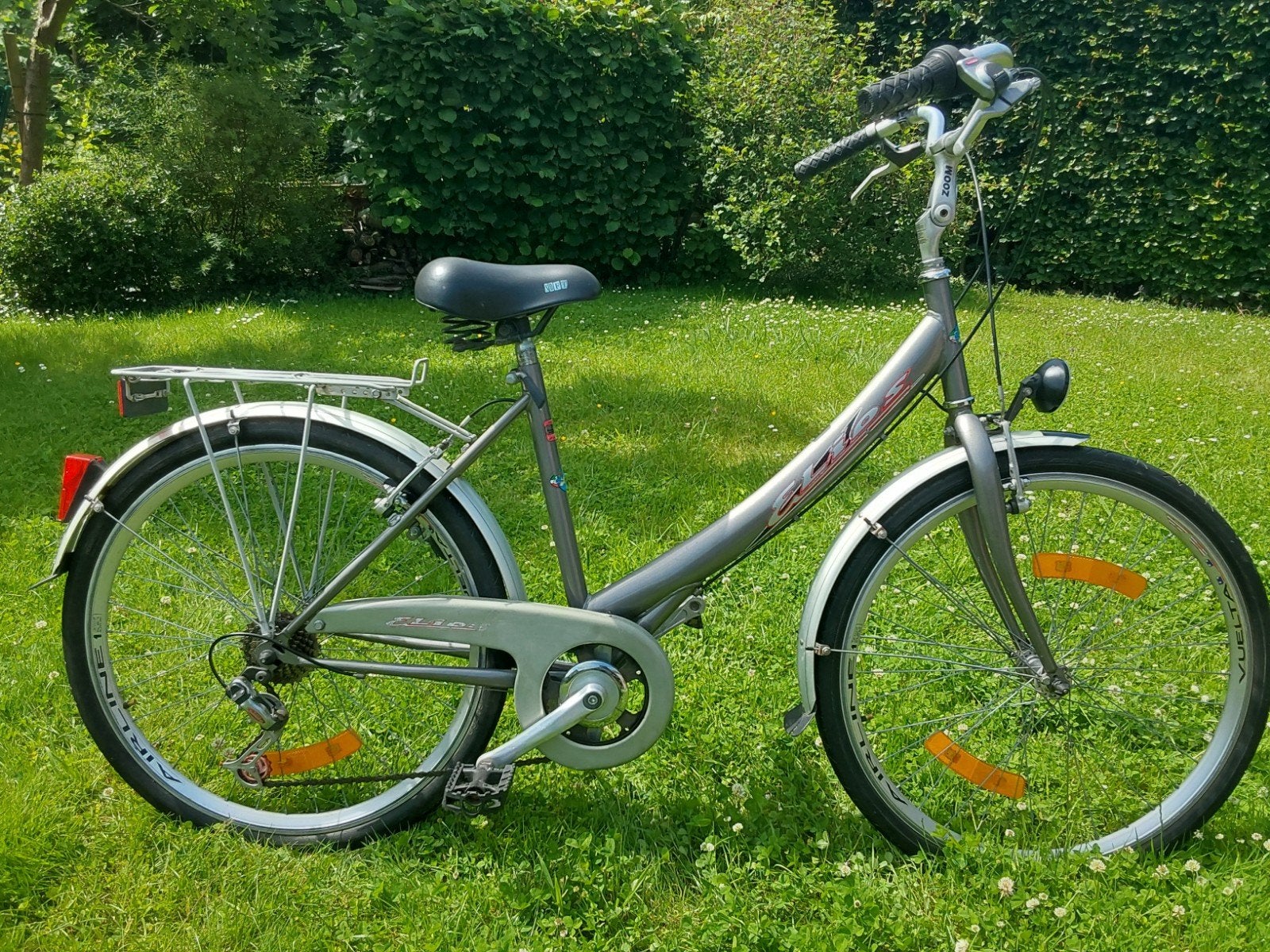 Vélo Femme ou Ado Ville 26 pouces EN SUPER ÉTAT, Fietsen en Brommers, Fietsen | Dames | Damesfietsen, Ophalen, Versnellingen